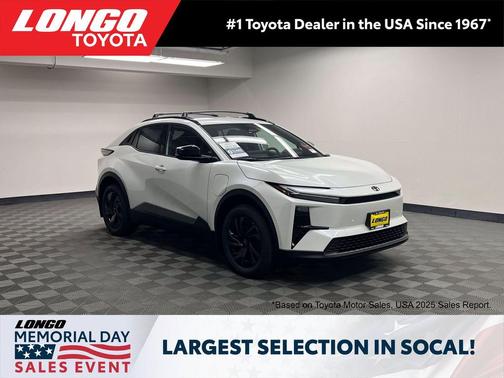 Wind Chill Pearl 2026 Toyota C-HR SE