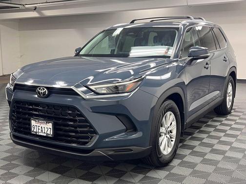 Storm Cloud 2025 Toyota Grand Highlander XLE