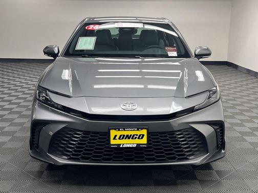 Heavy Metal 2026 Toyota Camry SE