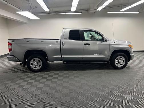 2014 Toyota Tundra SR5