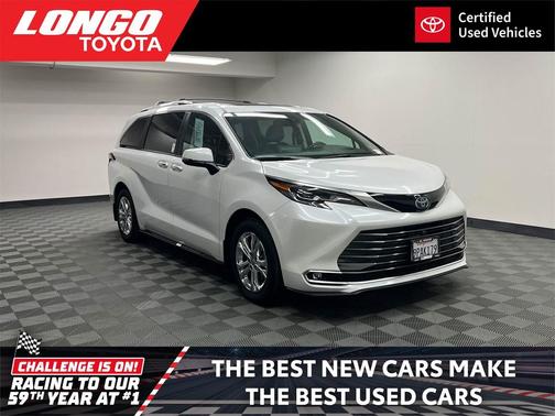 2024 Toyota Sienna Platinum