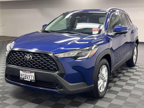 Blue Crush Metallic 2023 Toyota Corolla Cross LE
