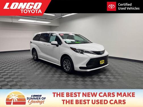 Ice Cap 2025 Toyota Sienna LE