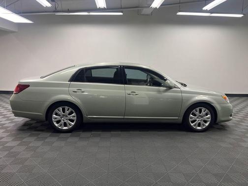 Silver Pine Mica 2008 Toyota Avalon XLS