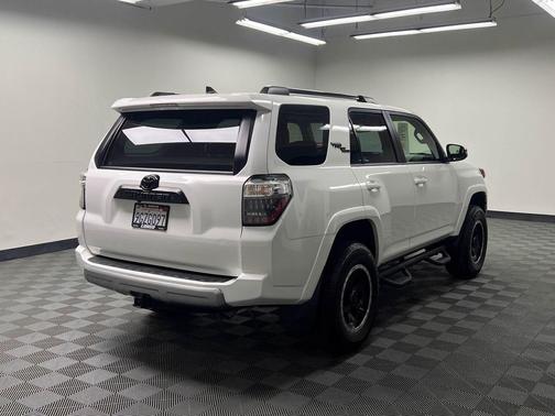 Ice Cap 2023 Toyota 4Runner TRD Off Road Premium