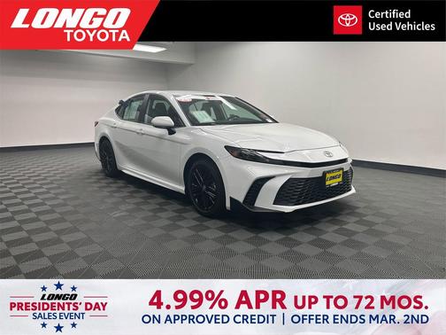 2026 Toyota Camry SE