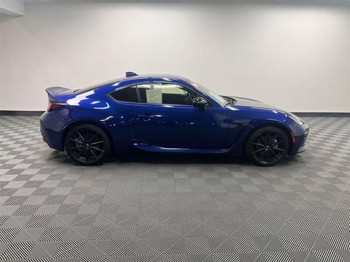 2024 Toyota GR86 Premium