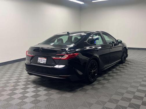 Midnight Black Metallic 2025 Toyota Camry SE