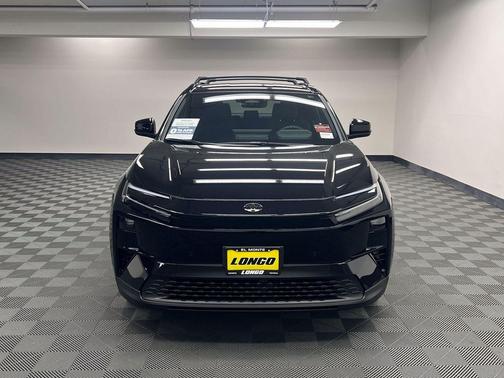 Midnight Black Metallic 2026 Toyota C-HR SE