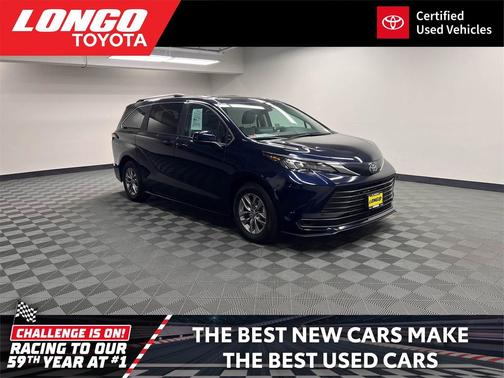 2024 Toyota Sienna LE