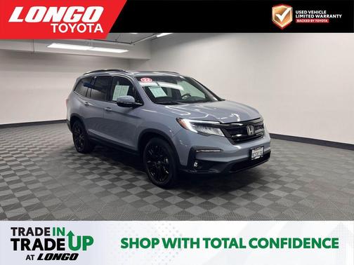 Gray Pearl 2022 Honda Pilot AWD Black Edition