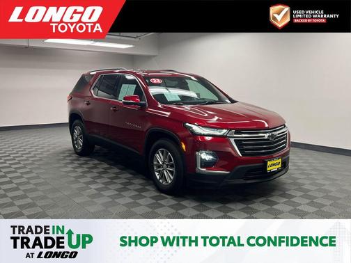 Radiant Red Tintcoat 2023 Chevrolet Traverse LT Cloth
