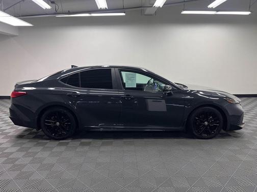 Underground 2025 Toyota Camry SE