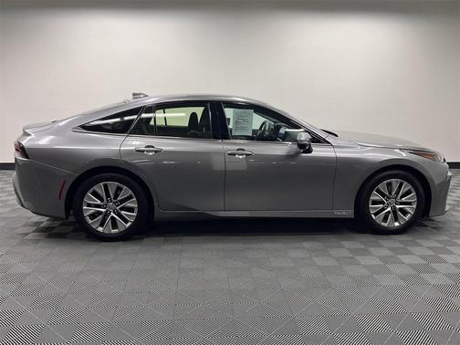 2023 Toyota Mirai Base