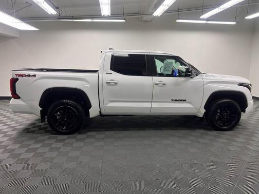 Ice Cap 2024 Toyota Tundra Limited