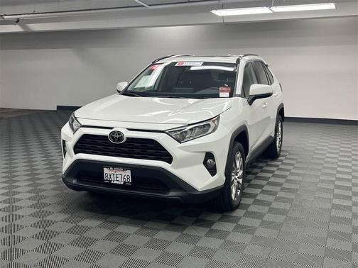 2021 Toyota RAV4 XLE Premium