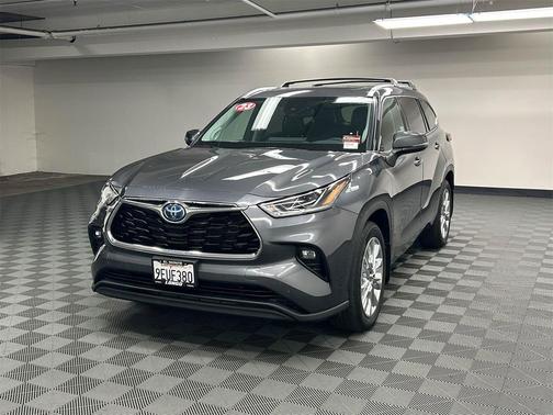 2023 Toyota Highlander Hybrid Limited