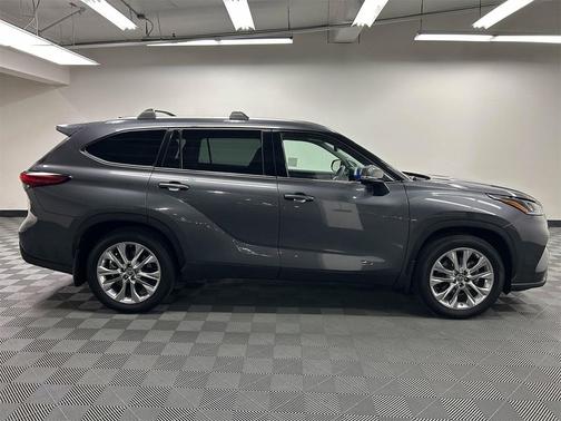 2023 Toyota Highlander Hybrid Limited