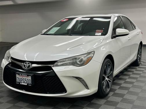 2016 Toyota Camry XSE
