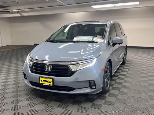 Gray Pearl 2023 Honda Odyssey Elite