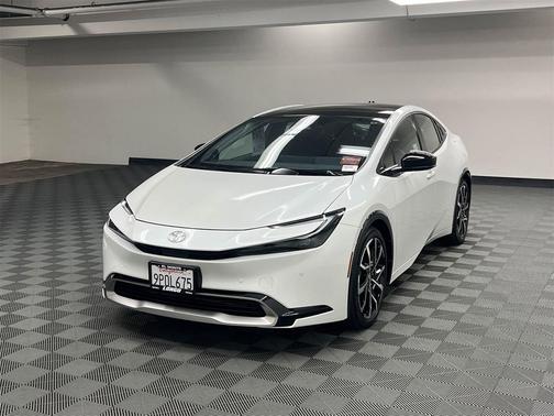 2024 Toyota Prius Prime XSE Premium