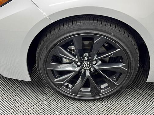 Classic Silver Metallic 2026 Toyota Corolla SE