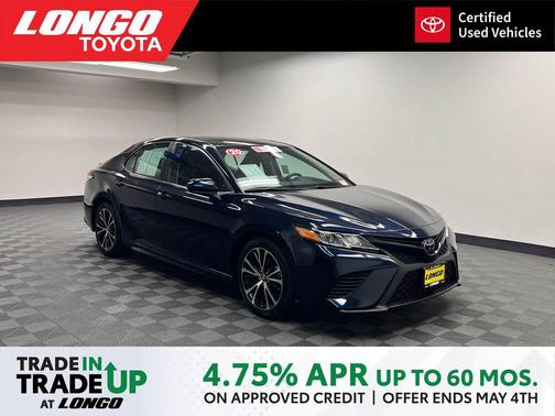 Galactic Aqua Mica 2020 Toyota Camry SE