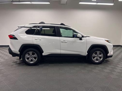 Ice Cap 2023 Toyota RAV4 XLE
