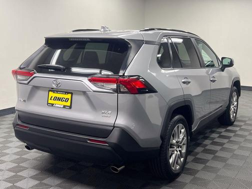 Silver Sky Metallic 2025 Toyota RAV4 XLE Premium