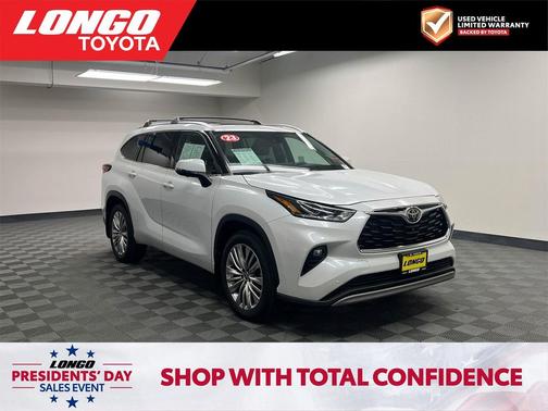 2023 Toyota Highlander Platinum
