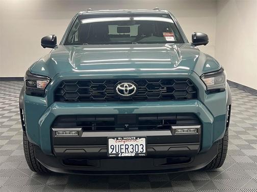 2025 Toyota 4Runner TRD Off Road Premium