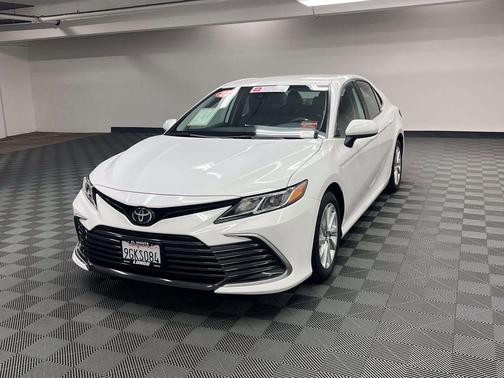 Ice Cap 2023 Toyota Camry LE