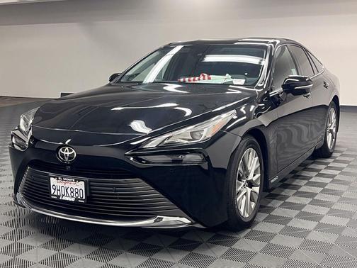 Black 2023 Toyota Mirai Base