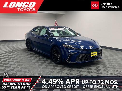 2025 Toyota Camry SE