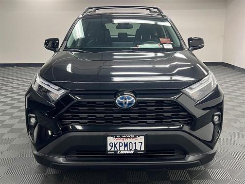 2024 Toyota RAV4 Hybrid XLE Premium