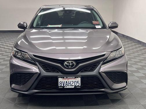 Predawn Gray Mica 2021 Toyota Camry SE