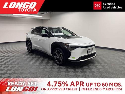 Wind Chill Pearl w/Black Roof 2023 Toyota bZ4X Limited