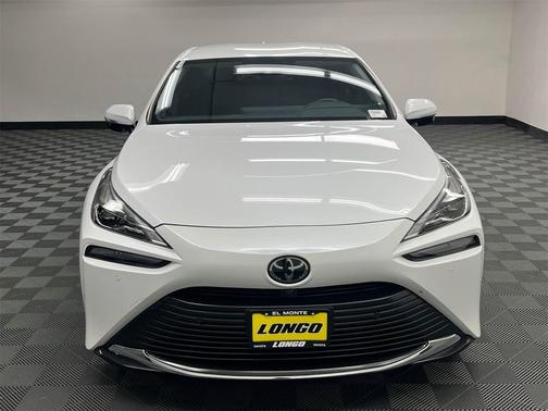 2023 Toyota Mirai Base