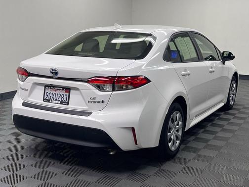 Ice Cap 2023 Toyota Corolla Hybrid LE