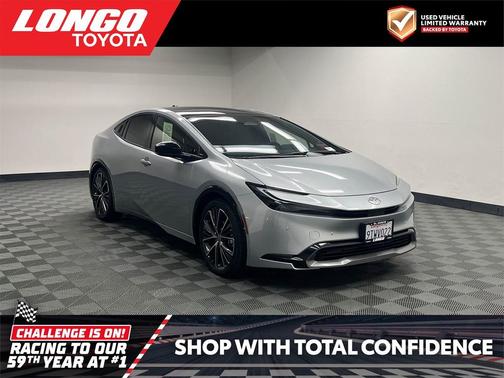 2025 Toyota Prius XLE