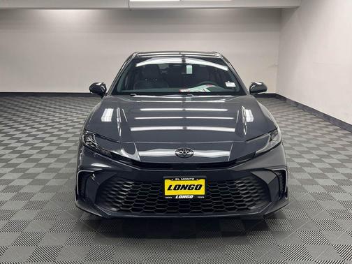 Underground 2026 Toyota Camry SE