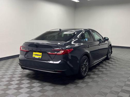 Underground 2026 Toyota Camry SE