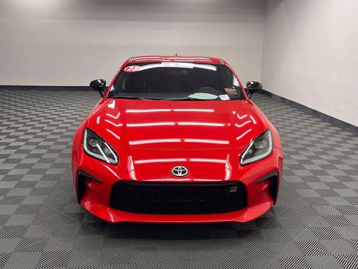 Track bRed 2023 Toyota GR86 Premium