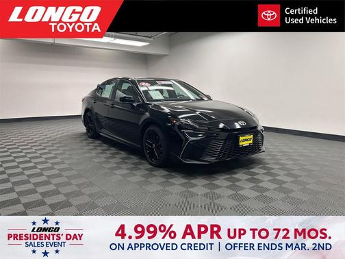 2026 Toyota Camry SE