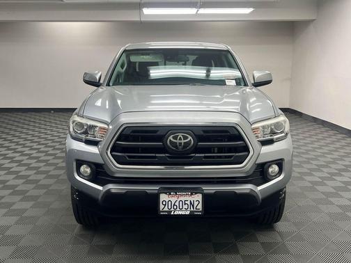 2018 Toyota Tacoma SR5
