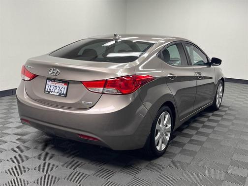 2013 Hyundai ELANTRA Limited
