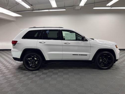 2018 Jeep Grand Cherokee Upland