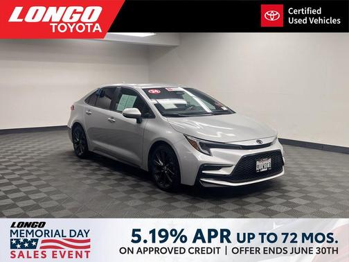 Classic Silver Metallic 2024 Toyota Corolla SE