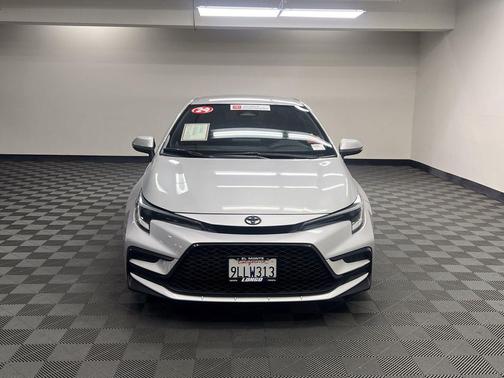 Classic Silver Metallic 2024 Toyota Corolla SE