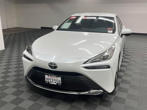 2024 Toyota Mirai Base